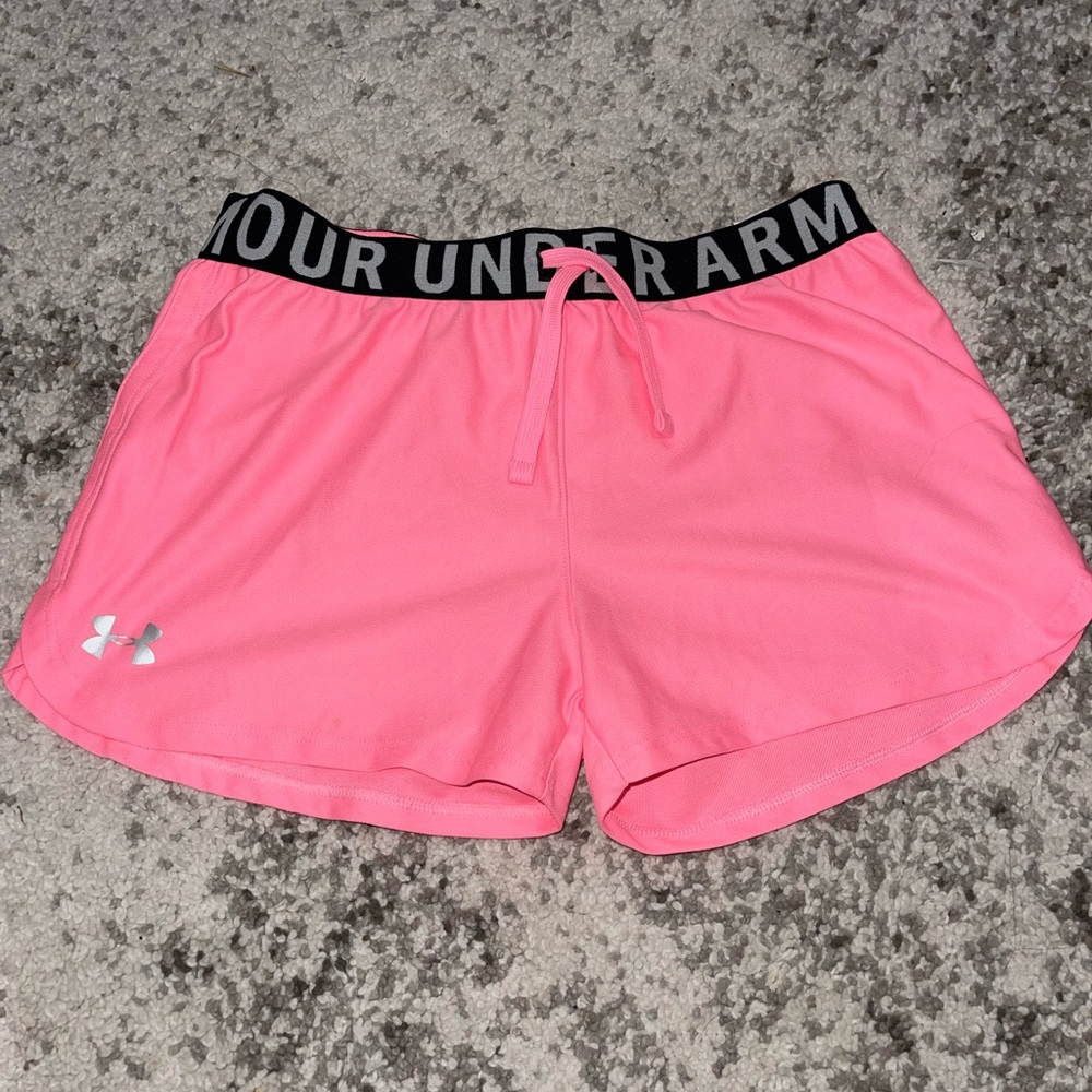 YXL underarmour heat gear shorts